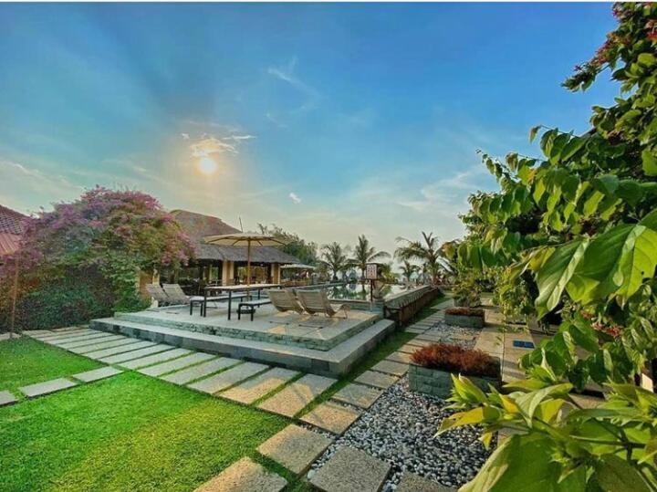 Jepara Marina Beach Bungalows Exteriér fotografie