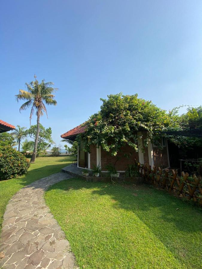 Jepara Marina Beach Bungalows Exteriér fotografie